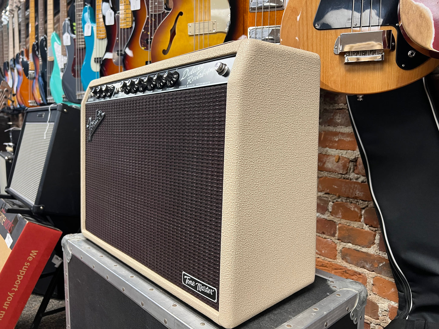 Fender Tone Master Deluxe Reverb Blonde 1x12
