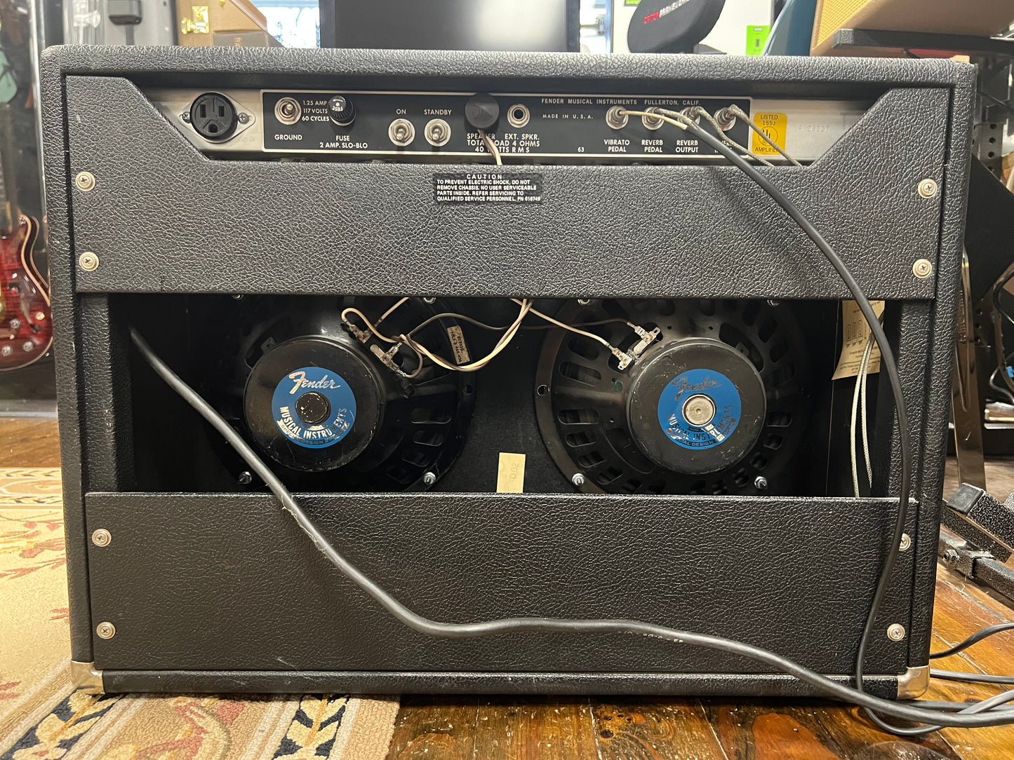 Used Fender Vibrolux Reverb Amp 1974 With Footswitch