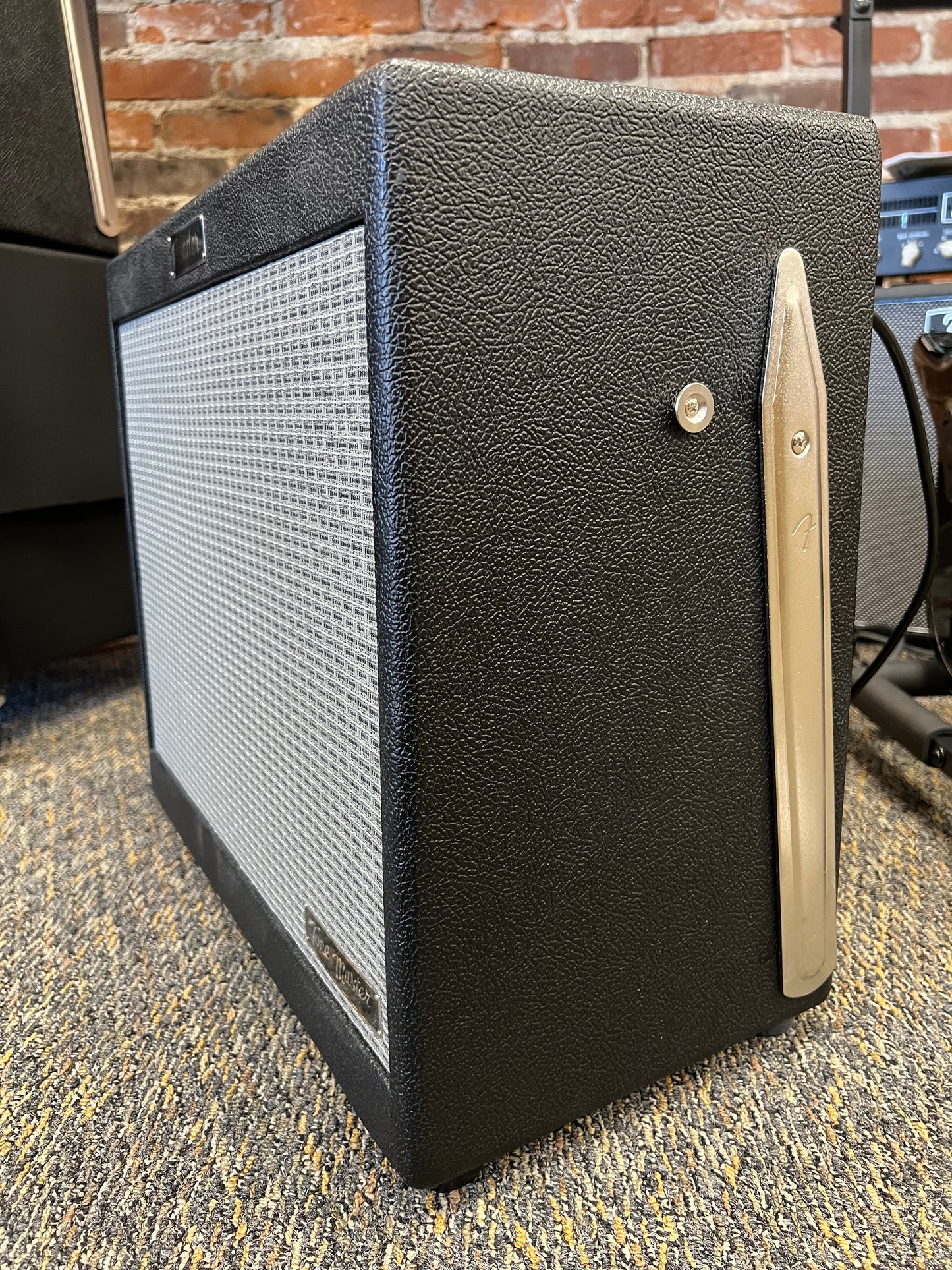 Fender Tone Master Fr-10. 120v