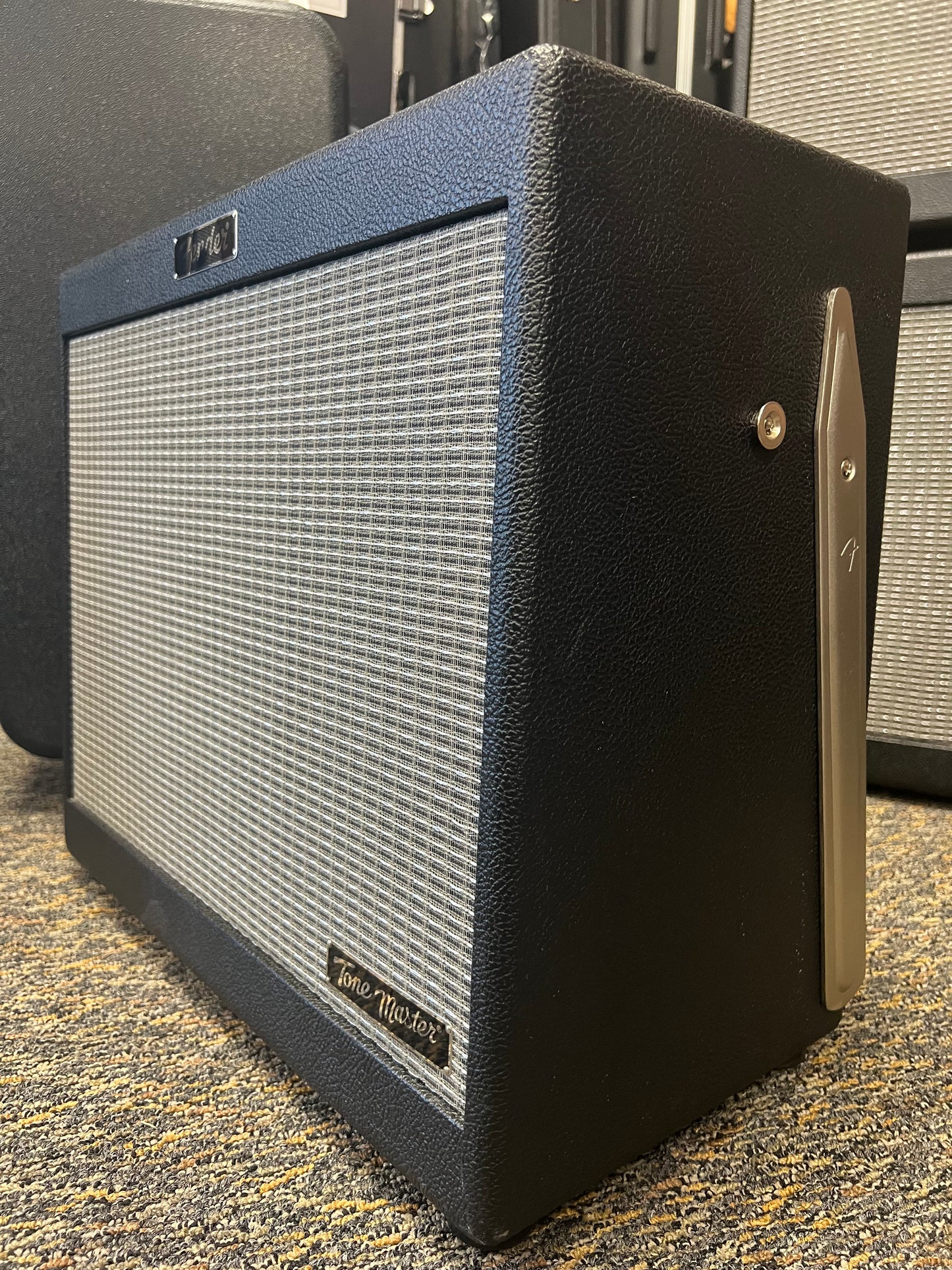 Used Fender Tone Master Fr-10 Powered Speaker