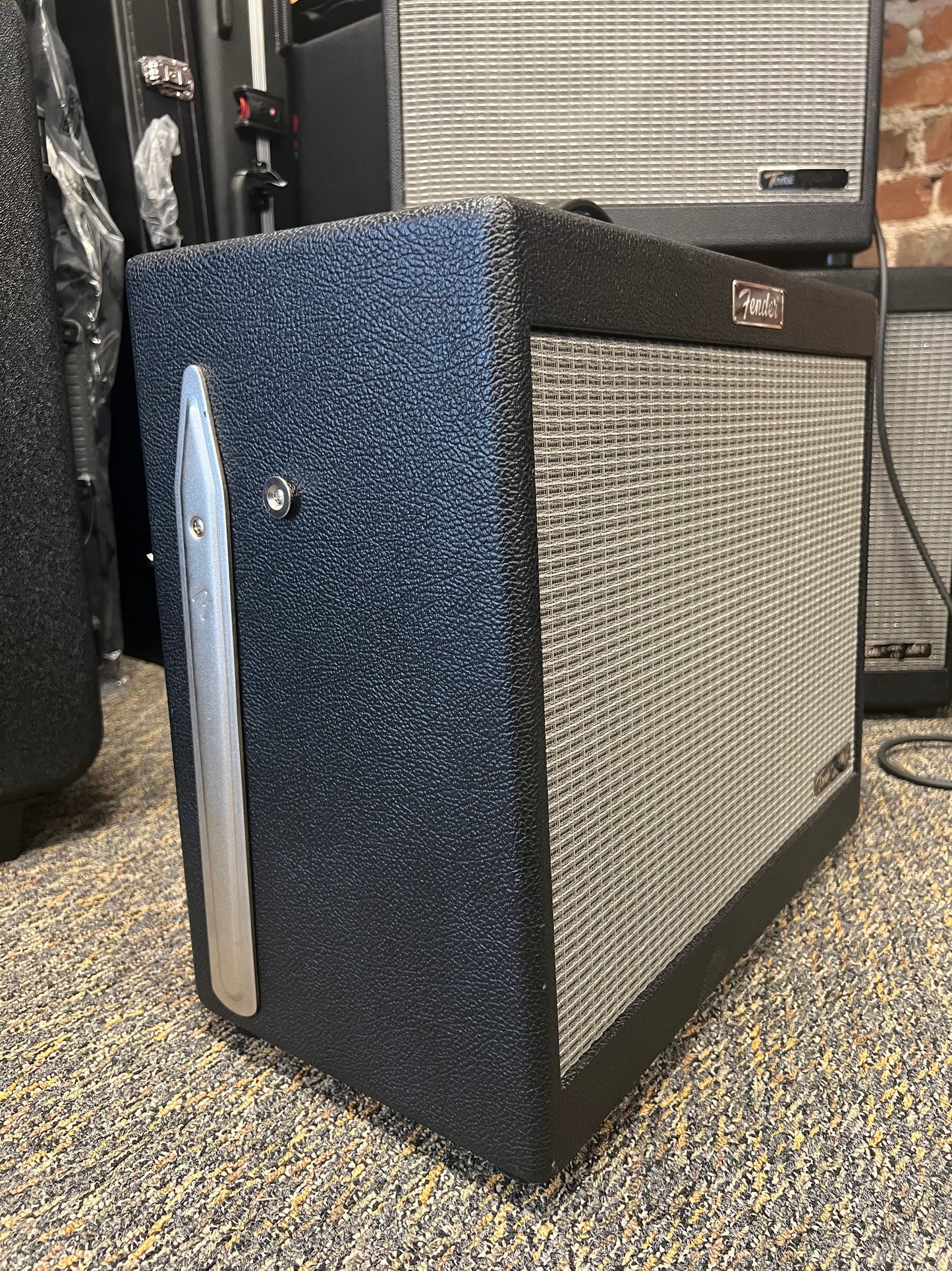 Used Fender Tone Master Fr-10 Powered Speaker