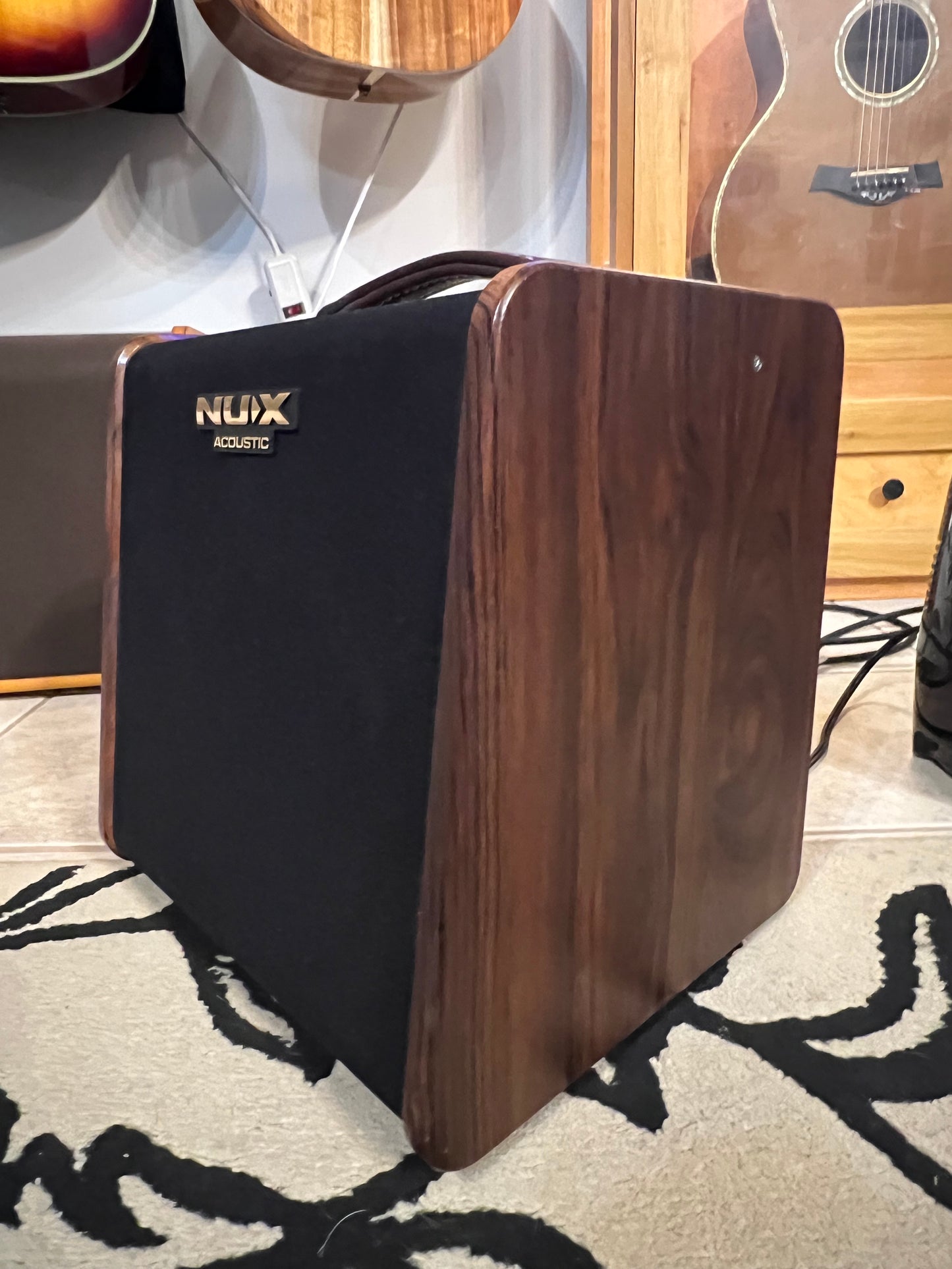 NUX Stageman Acoustic Amp with Bluetooth Loop Pedal