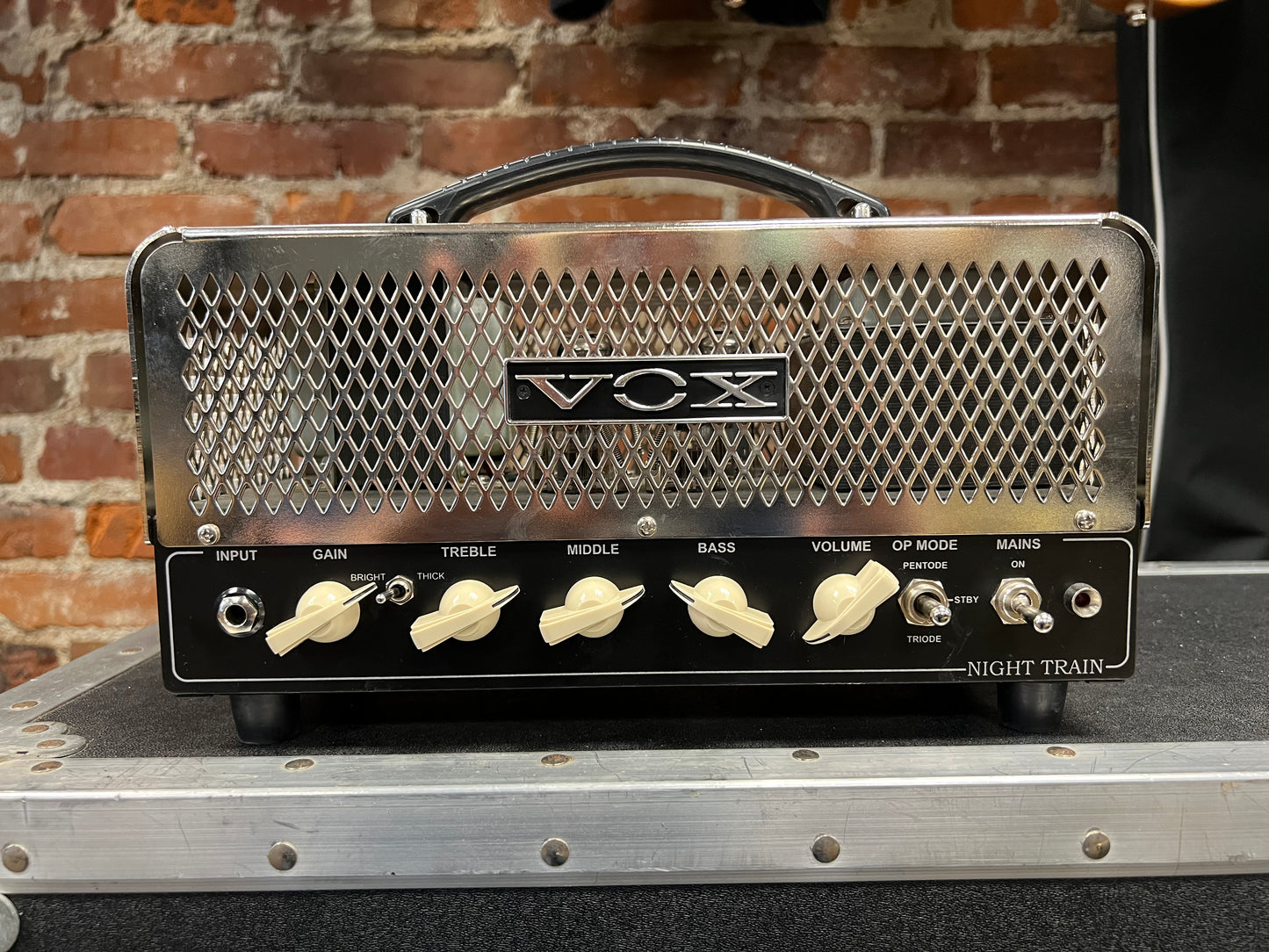 Used Vox NT15H Night Train 15W Amplifier Head