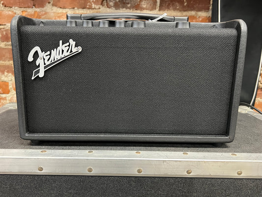 Fender Mustang Lt40s 120v