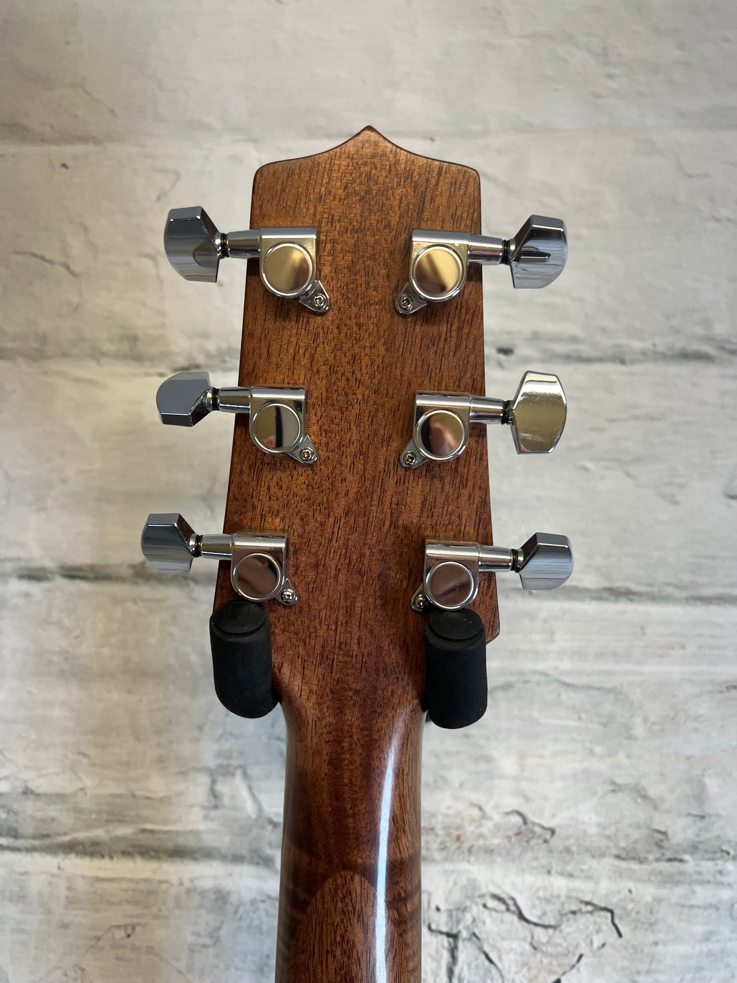 Used Takamine GD30CE Acoustic with Hardshell Case