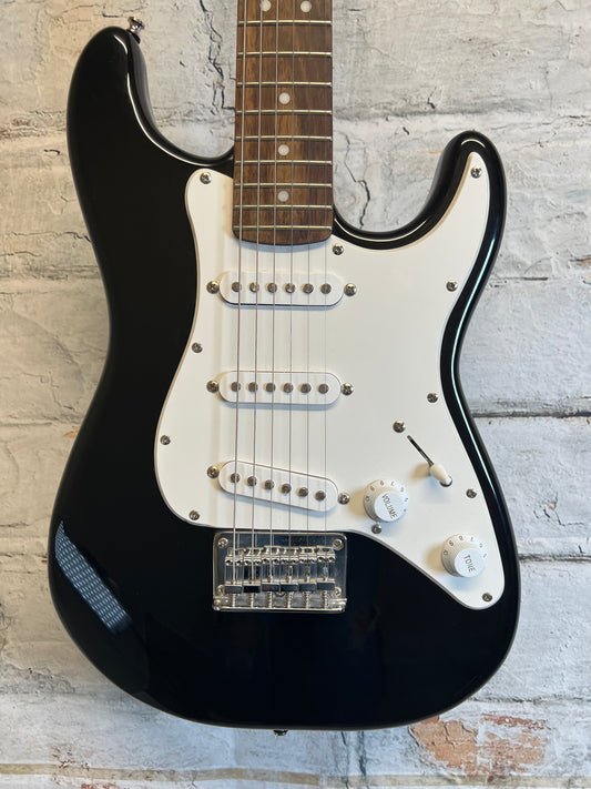 Fender Squier Strat Mini Black 3/4 Electric Guitar