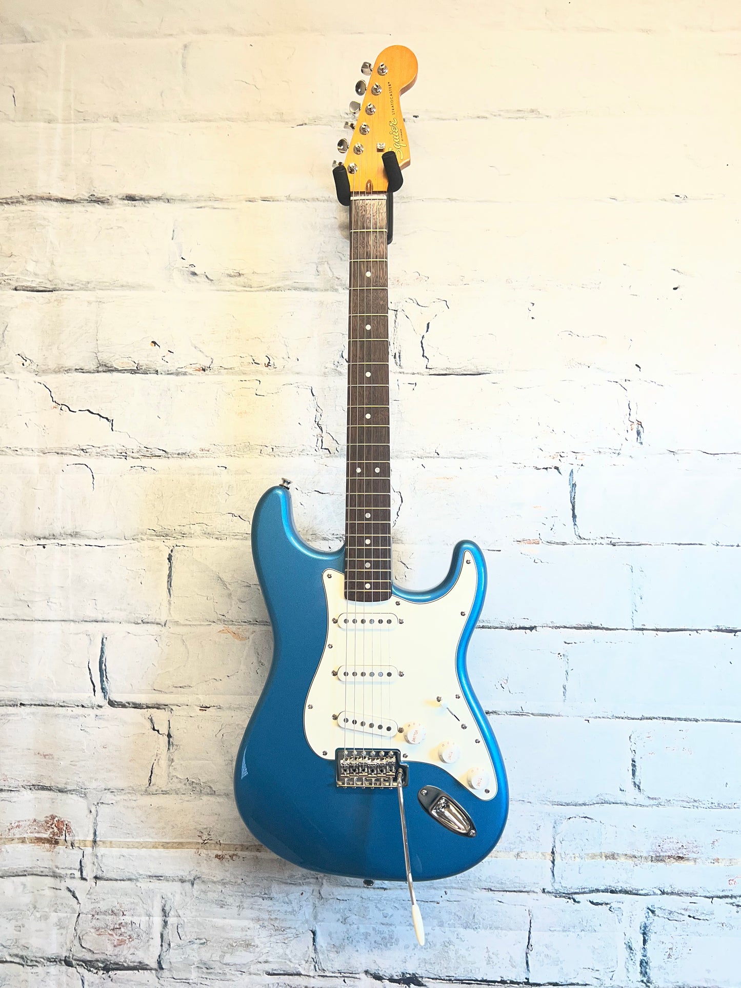 Fender Squier Classic Vibe ‘60’s Stratocaster- Lake Placid Blue