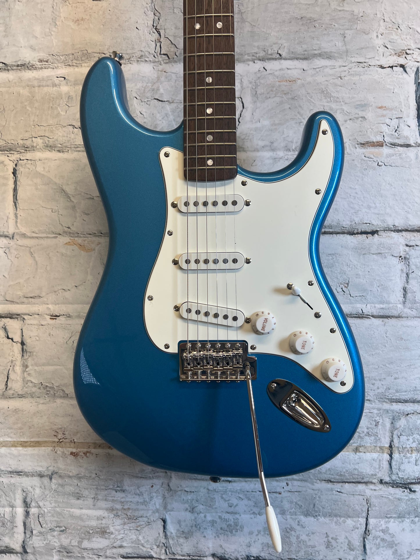 Fender Squier Classic Vibe ‘60’s Stratocaster- Lake Placid Blue