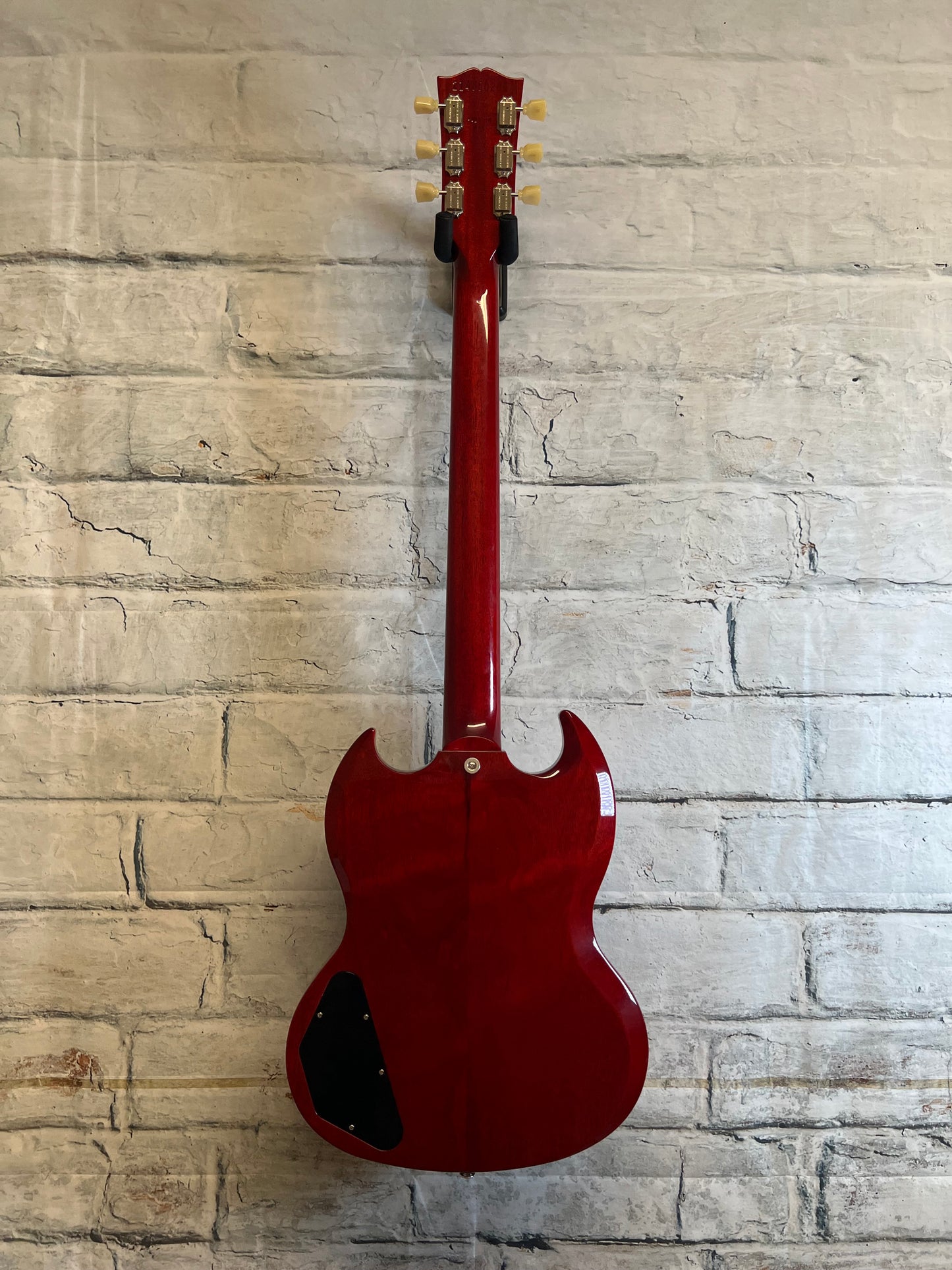 Gibson SG Standard ‘61 Vintage Cherry Electric Guitar with Hardshell Case
