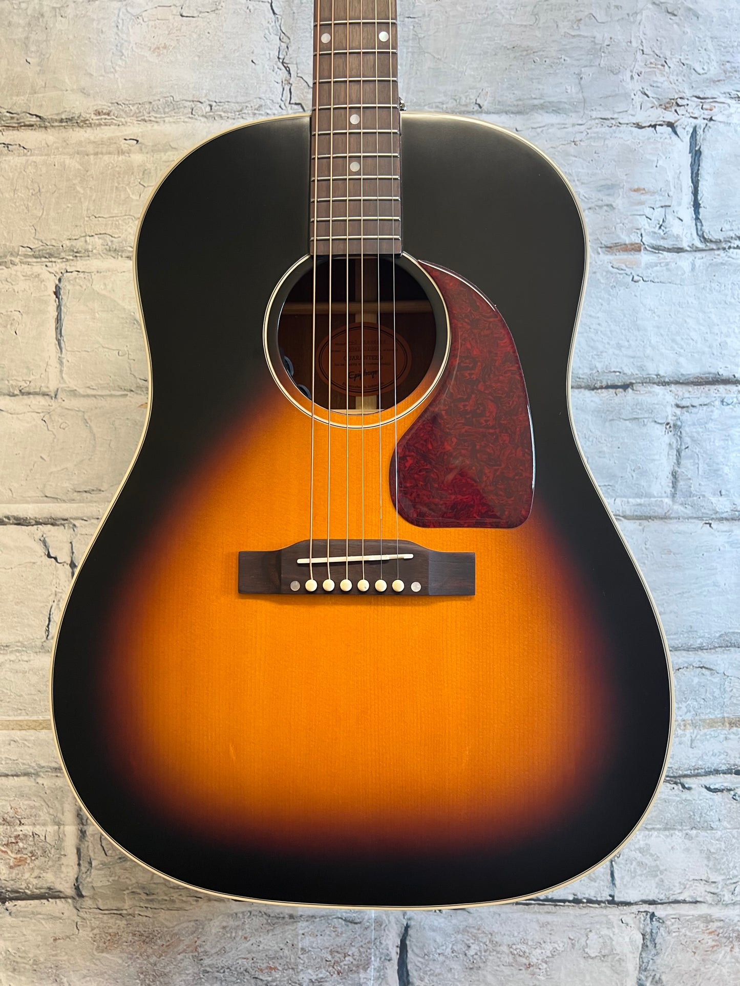Epiphone J-45 Standard Vintage Sunburst w/bag