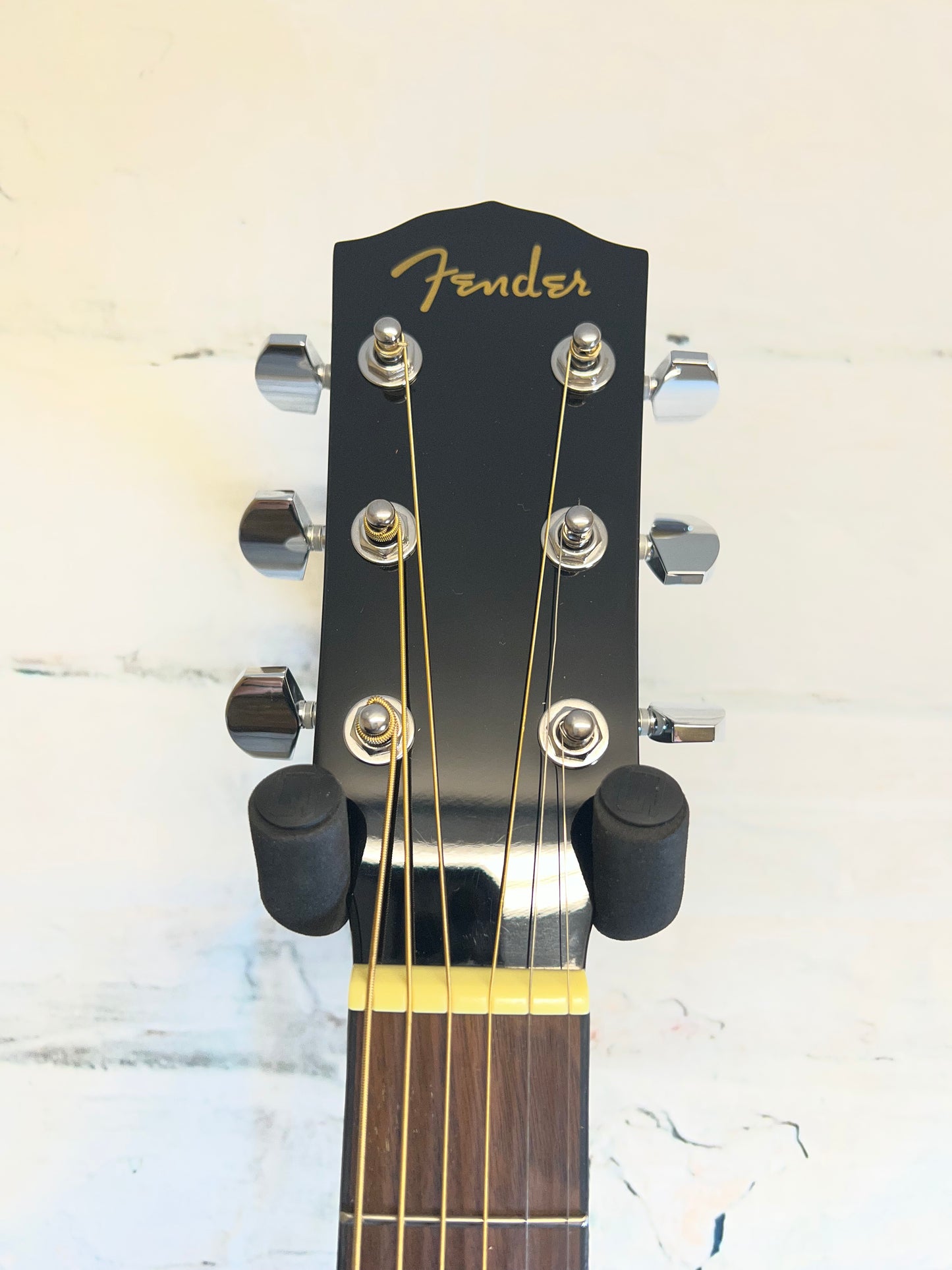Fender CD-60 Dreadnought V3 with Case-Black