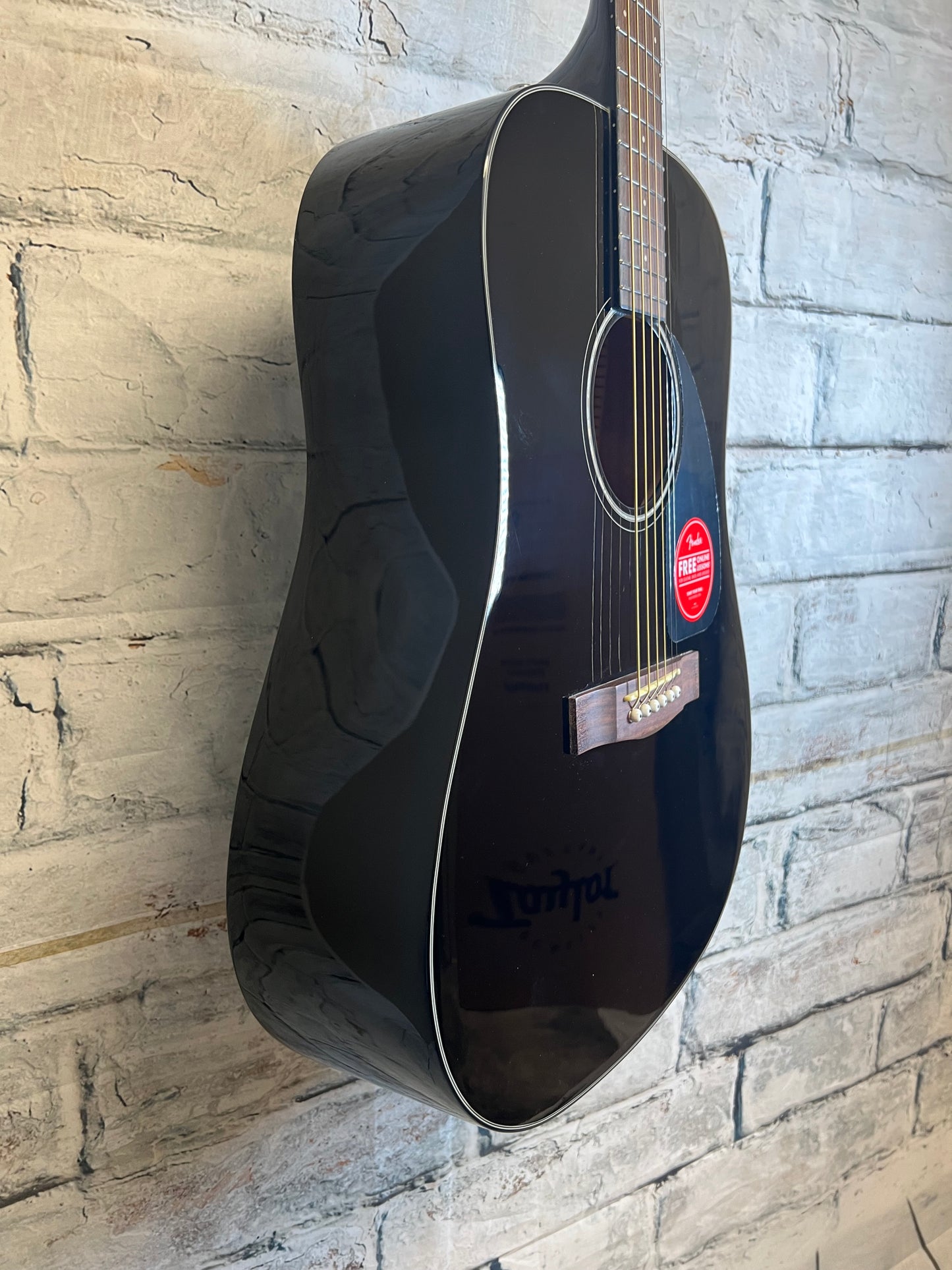 Fender CD-60 Dreadnought V3 with Case-Black