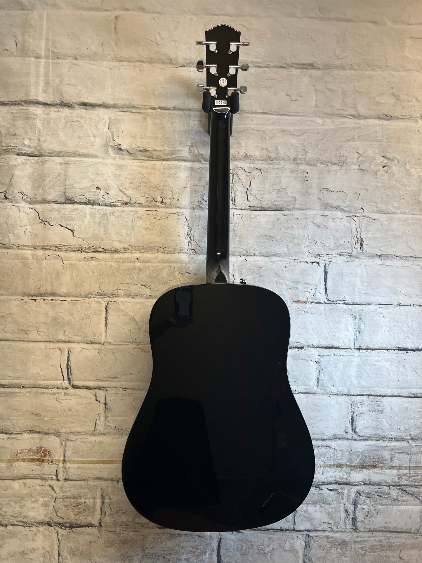 Fender CD-60 Dreadnought V3 with Case-Black