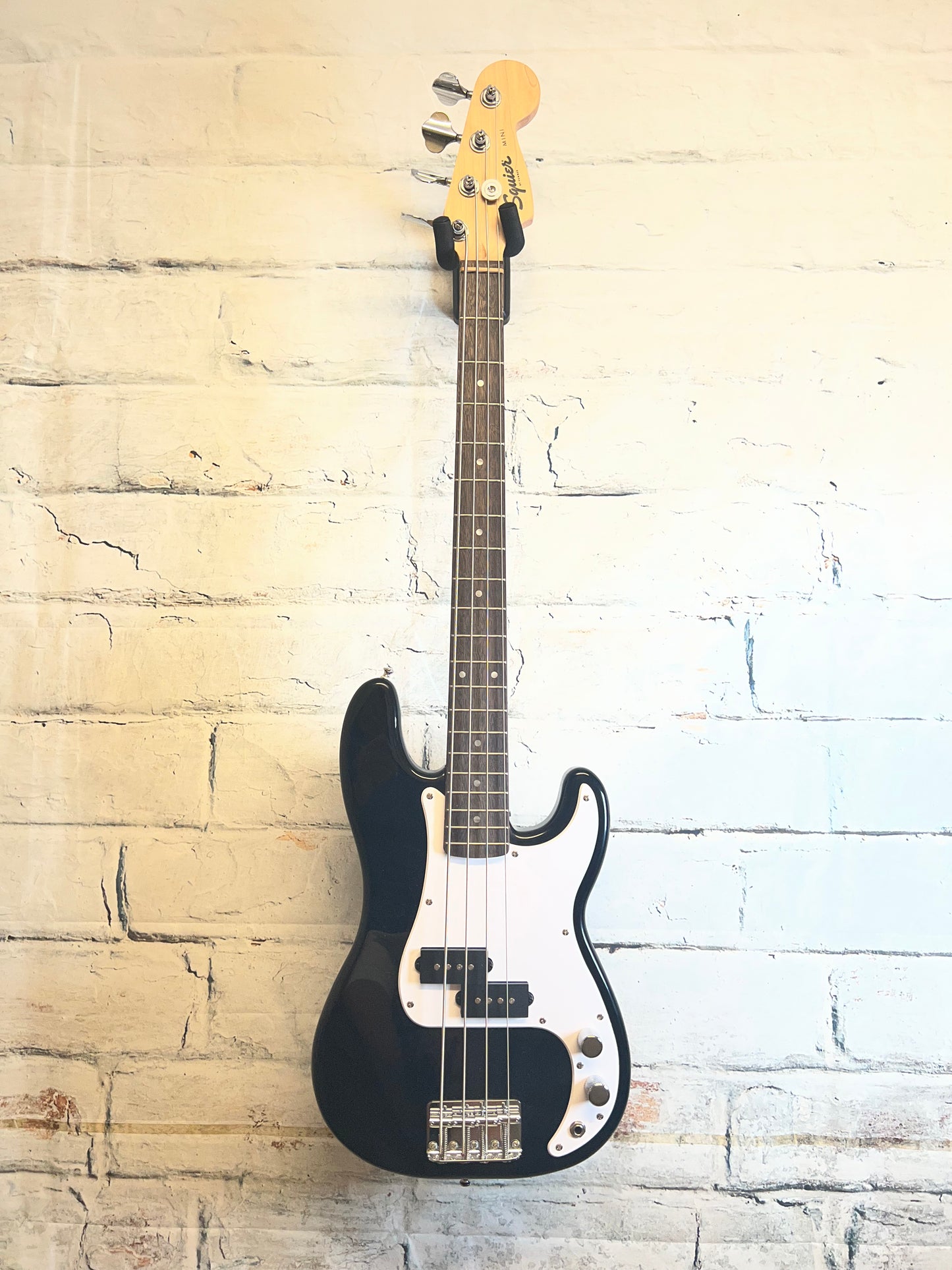 Used Squier Mini Precision Bass-Black