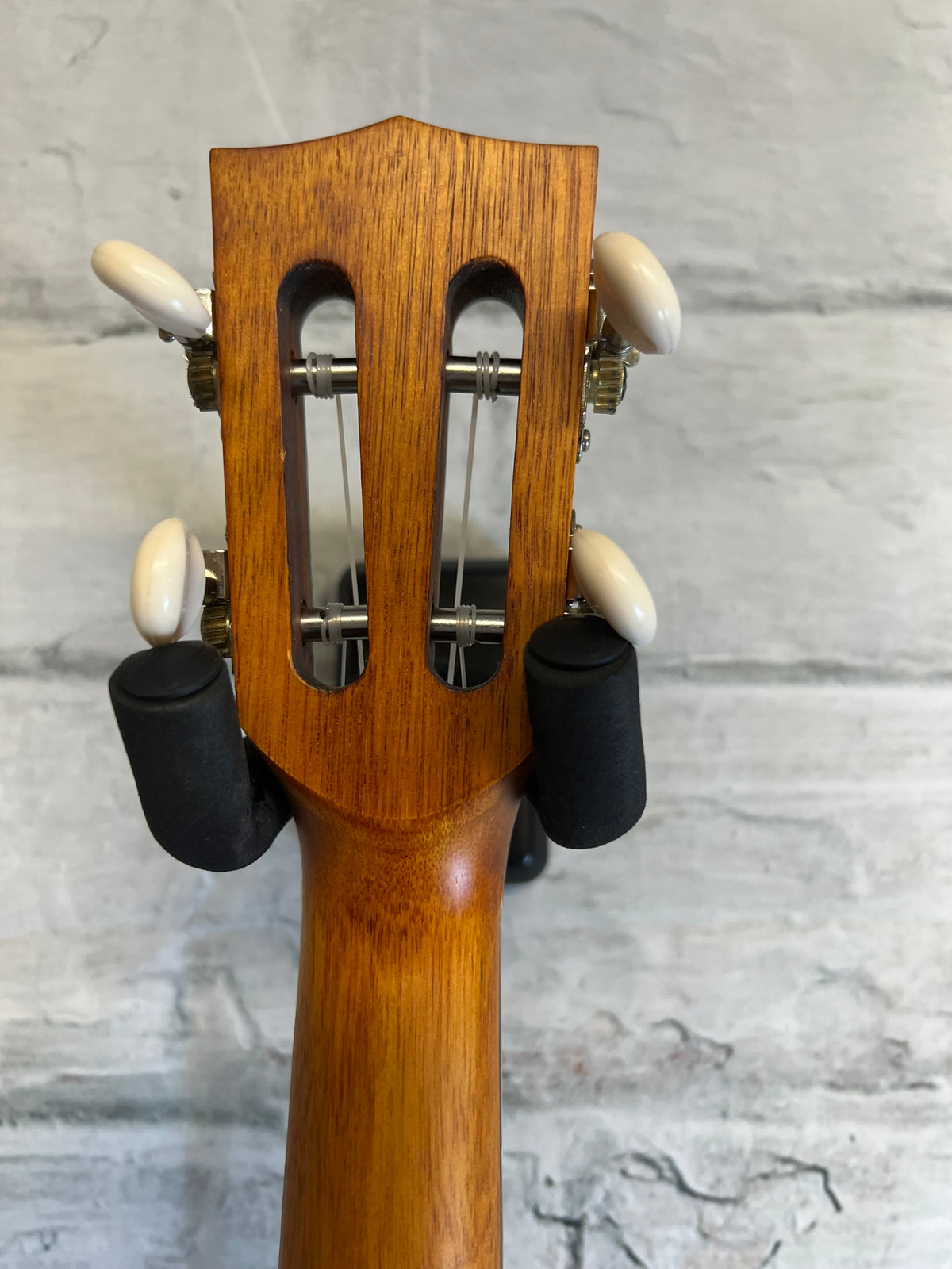 Mahalo MP3 Pearl Series Tenor Ukulele