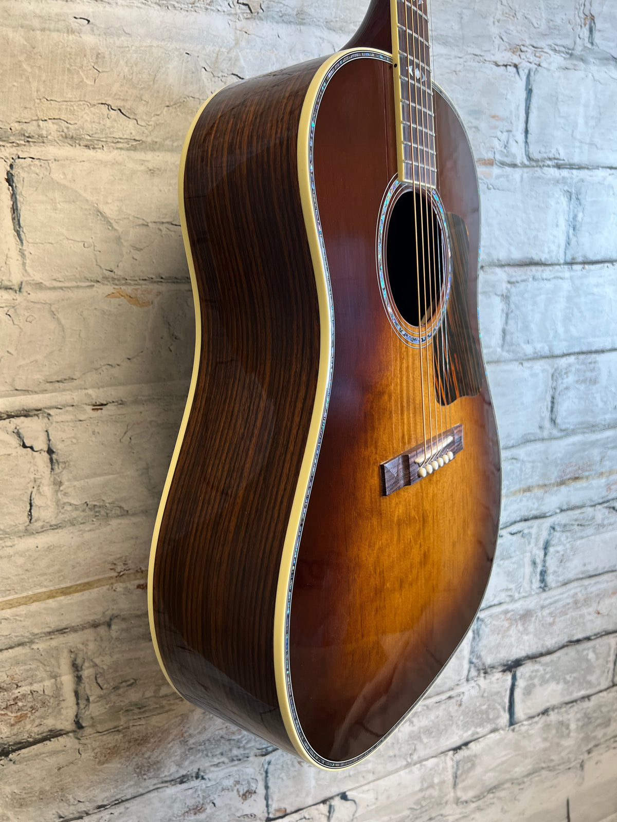 Gibson Advanced Jumbo Anniversary Limited Edition Cremona Burst