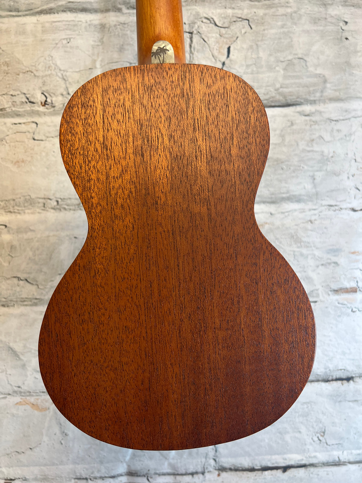 Mahalo MP2 Pearl Series Concert Ukulele with bag