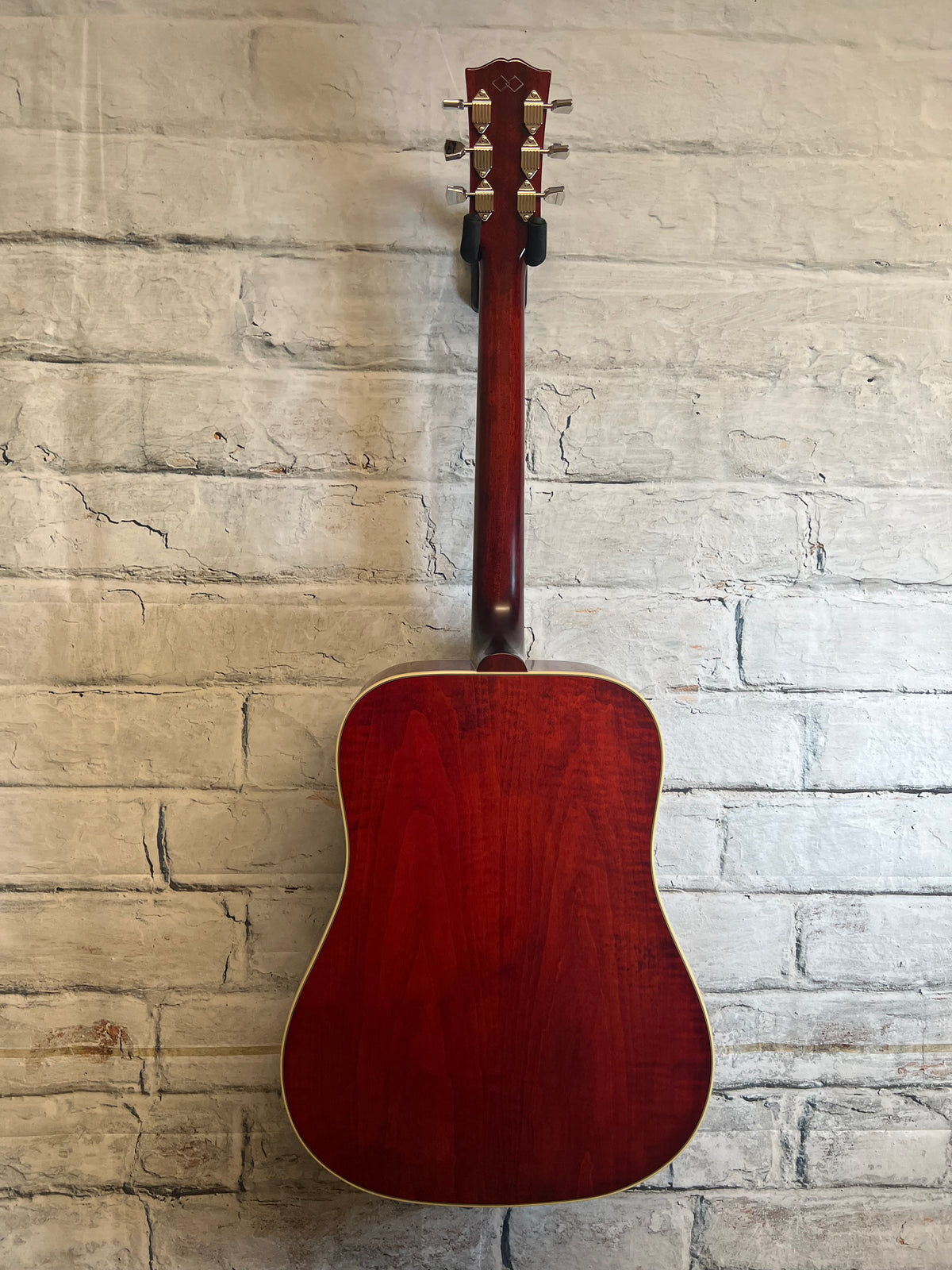 Epiphone 1963 Dove Reissue Acoustic-Electric Guitar- with Hardshell Case