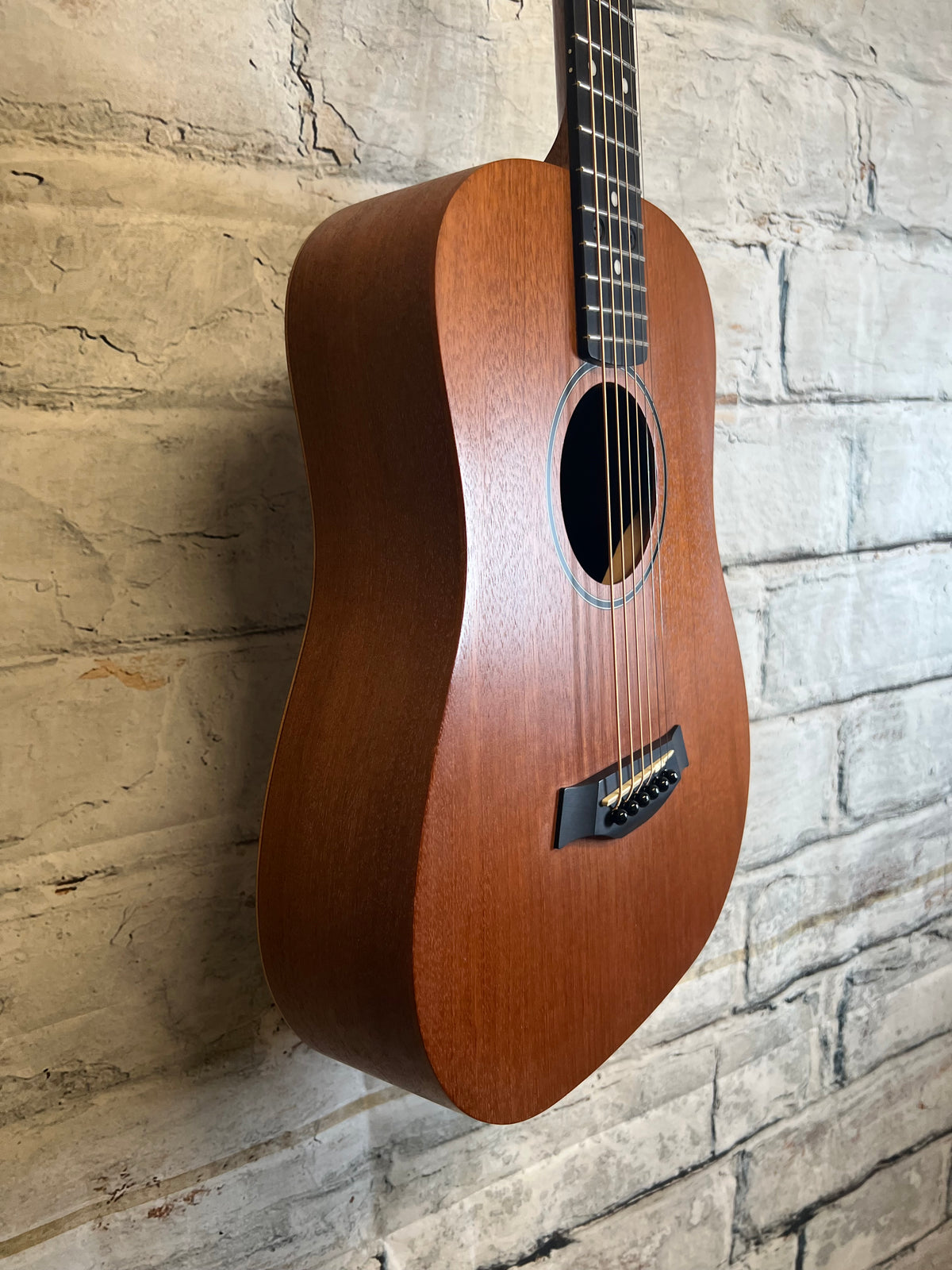 Used Taylor BT2 Acoustic Guitar with bag