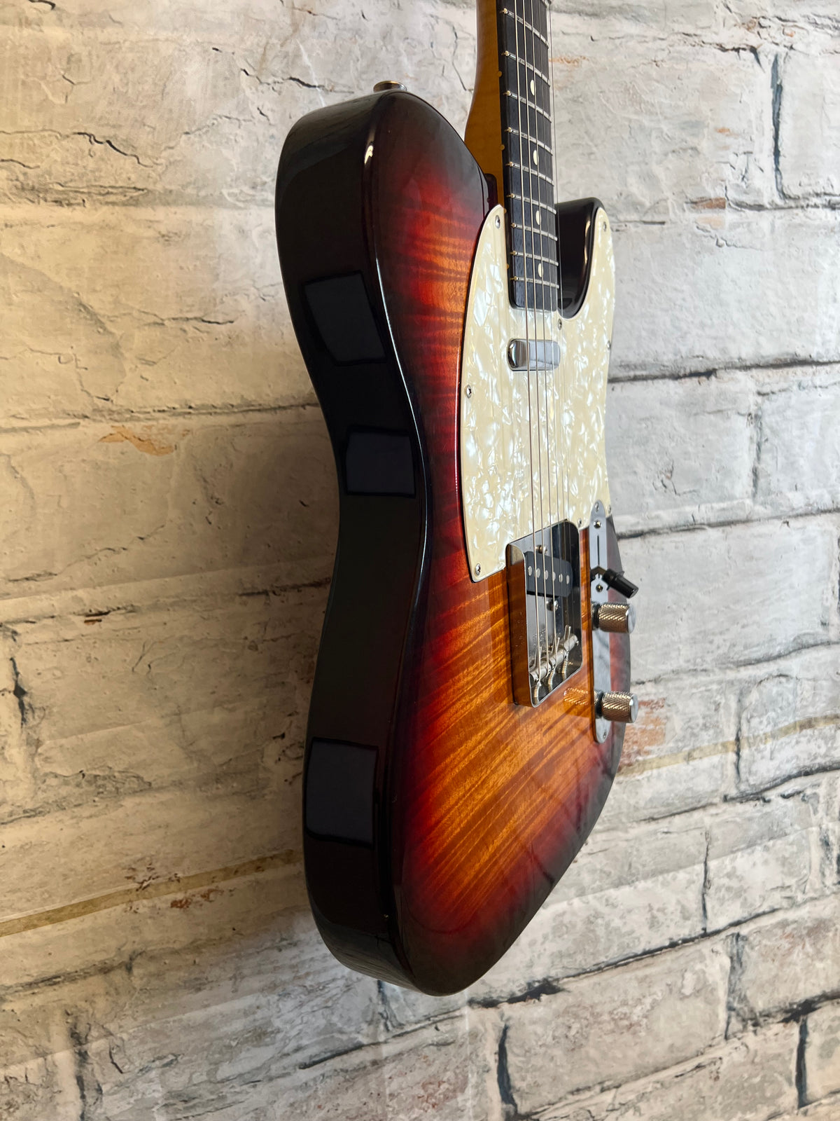 Used Fender Made in Japan Photo Flame Telecaster with Hardshell Case