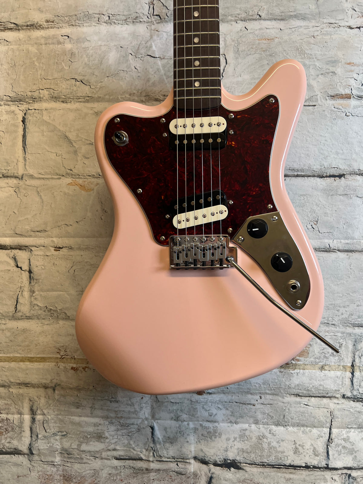 Used Squier Paranormal Super Sonic with upgraded Trem- Shell Pink