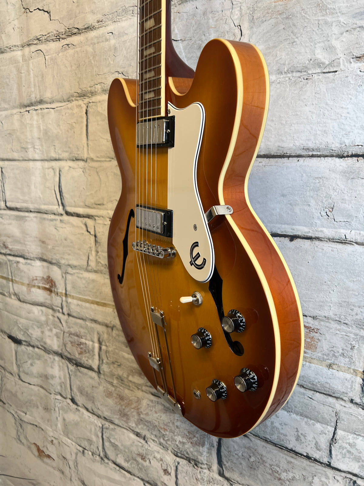 Epiphone Riviera Royal Tan Electric Guitar with Frequensator Tailpiece