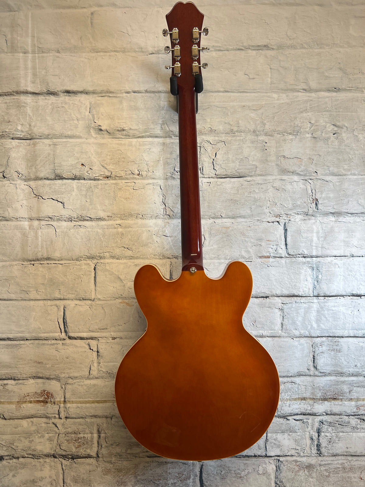 Epiphone Riviera Royal Tan Electric Guitar with Frequensator Tailpiece