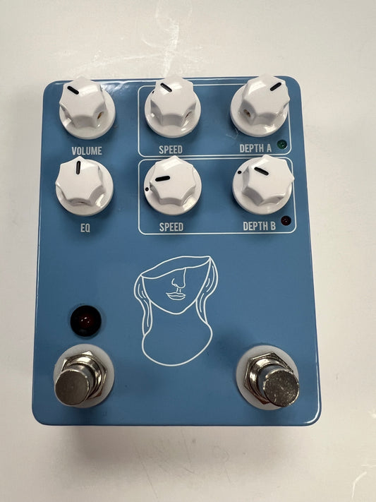 Used Jhs Artificial Blonde Vibrato